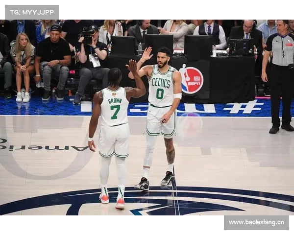 丑闻满天的独行侠和76人 这届NBA中国赛能打几分? 丑闻满天的独行侠和76人 这届NBA中国赛能打几分?
