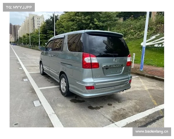 东风御轩:融合舒适与实用的 MPV 典范 东风御轩:融合舒适与实用的 MPV 典范